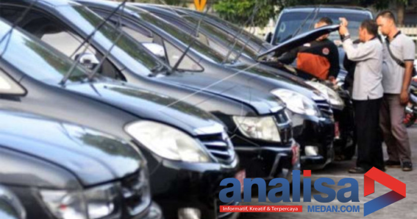Pejabat Dikota Kecil Ini "Semua" Naik Mobil Dinas, Jika Rapat Jadi Showroom!