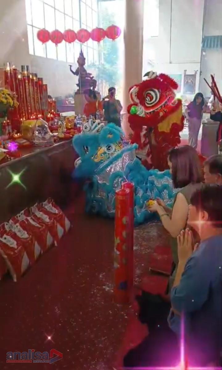 Barongsai Semarakkan Perayaan HUT Dewi Kwan Im di Vihara Buddha Medan