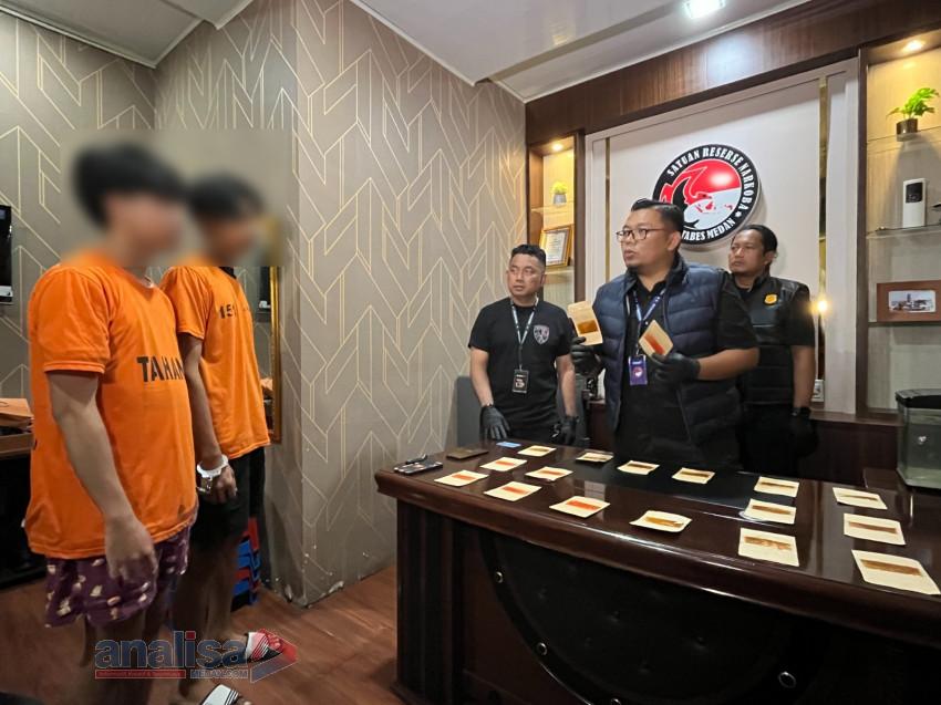 Berawal dari Informasi Warga, Polisi Ringkus Dua Terduga Pengedar Happy Water di Medan