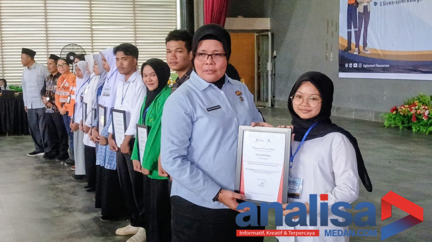Kadis Pendidikan Tapsel: Beasiswa Martabe Sangat Membantu Siswa dan Keluarga