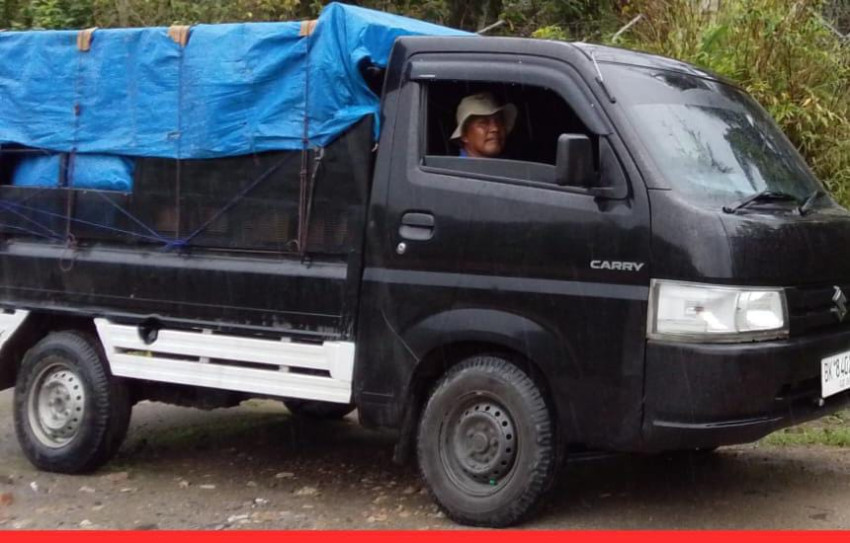 Mengaku Petugas Indo Mobil 7 Pria Tarik dan Jual mobil Pick Up di Tebing Tinggi