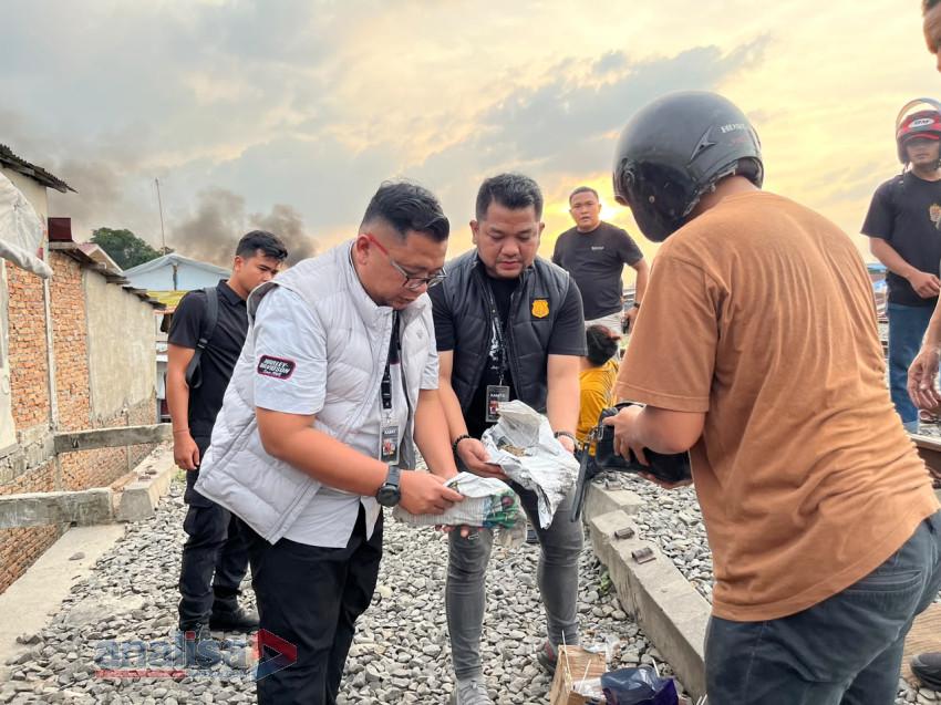 Polrestabes Medan Sikat Sarang Narkoba di Bantaran Rel Tembung