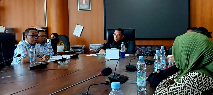 Komisi 4 DPRD Medan Tampung Pengaduan Warga Tolak Pendirian Tembok di Sunggal