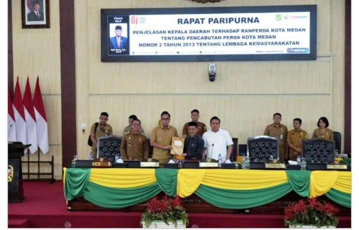 Melalui Rapat Paripurna DPRD, Pemko Medan Cabut Perda Lembaga Kemasyarakat