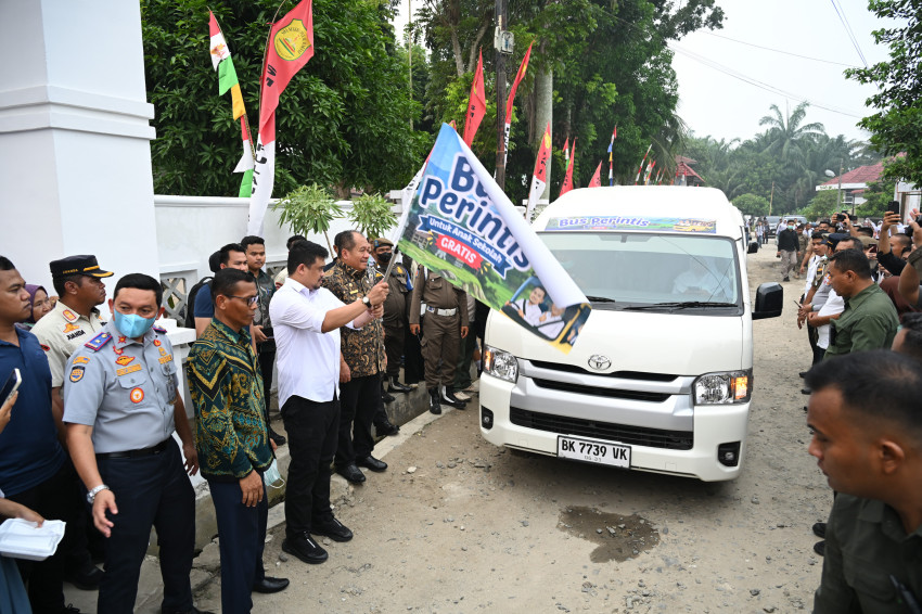 Kabut Asap Karhutla Masuk Sumut, Bobby Nasution Imbau Pembelajaran Jarak Jauh