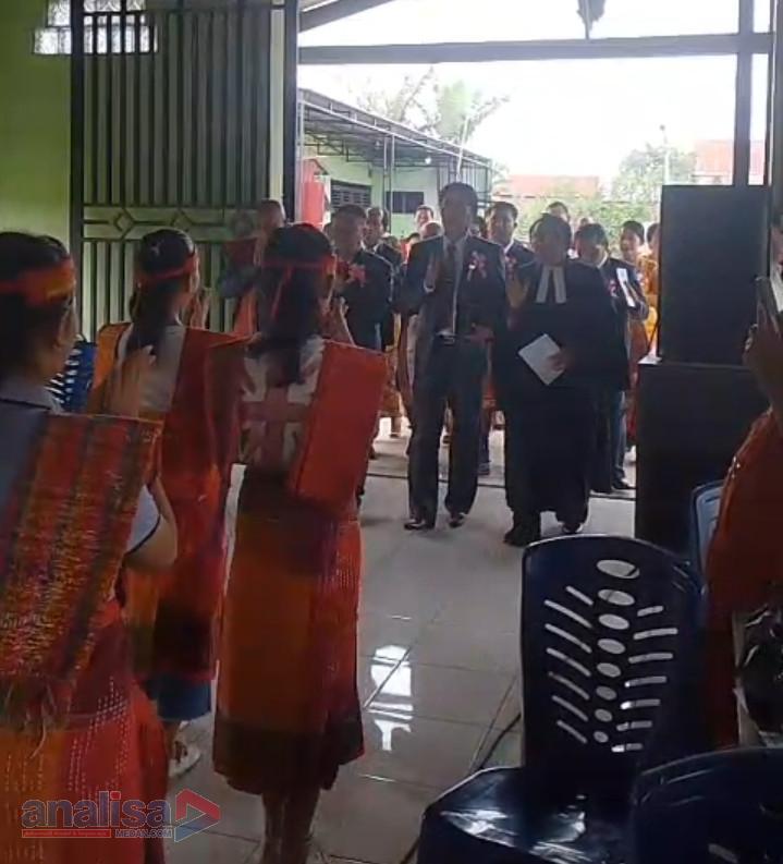 Pesta Perak 25 Tahun Toga Simatupang Namorambe Meriah